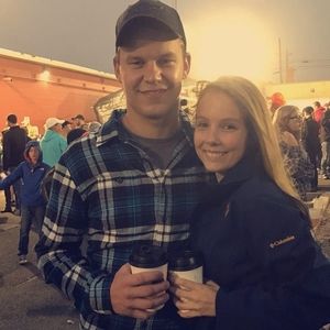 Meet your Posher, Marshall